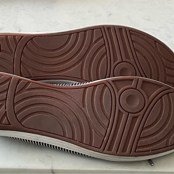 Keds size 8 Navy/white stripe boat style shoes - Picture 4 of 6